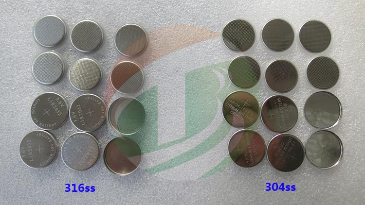 product-1-1 Lab CR2032 Coin Cell Cases d1.jpg