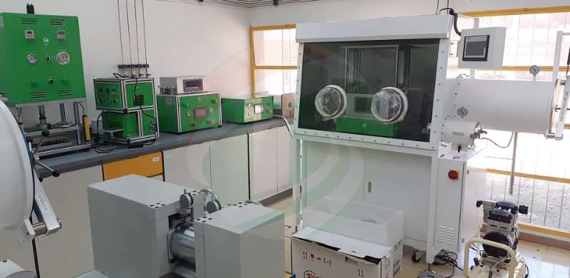 Laboratório de baterias de lítio do cliente